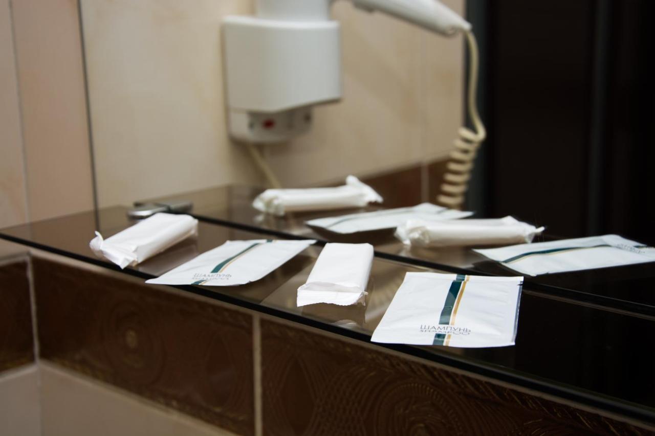 Faraon Hotel Ivano-Frankivsk Ngoại thất bức ảnh